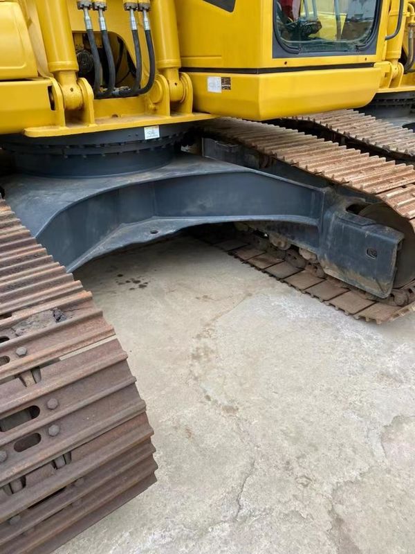 Gebruikte komatsu pc200-7 pc200-7 crawler graafmachine 20 ton graafmachine op voorraad te koop