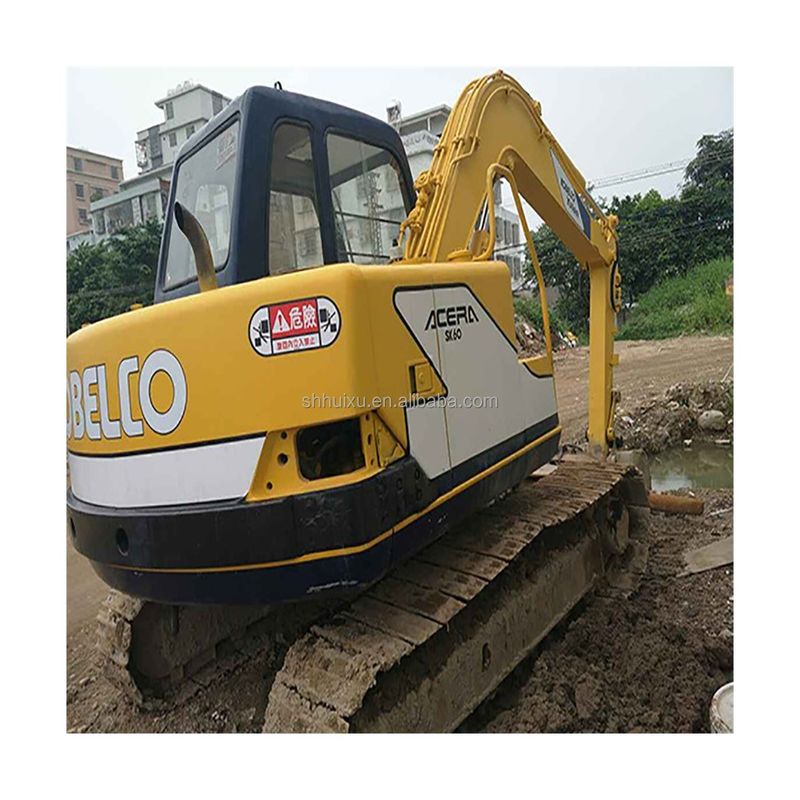 Gebruikte hydraulische graafmachine Kobelco60-3, mini tweedehands hoogwaardige graafmachine KOBELCO60-3 goedkope prijs
