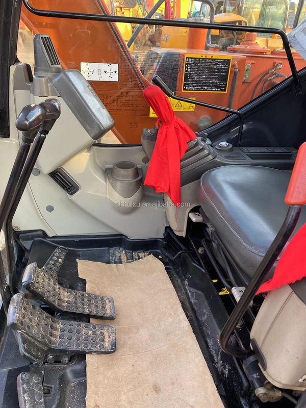 Hitachi in voorraad gebruikte Hitachi mini graafmachine zx60 Japan jaar 2019/tweedehands Kleine Crawler Graafmachine in goede staat HITACHI 60