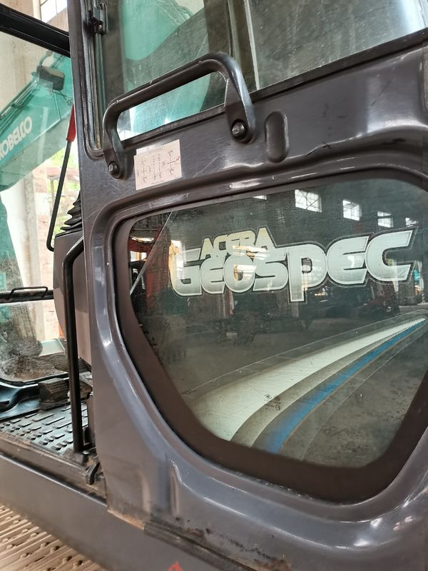 Echte schiet 90% Nieuw Originele Japan Gebruikte KOBELCO SK 75 kruiper graafmachine Te koop Gebruikte KOBELCO 75 Japanse technologie graver