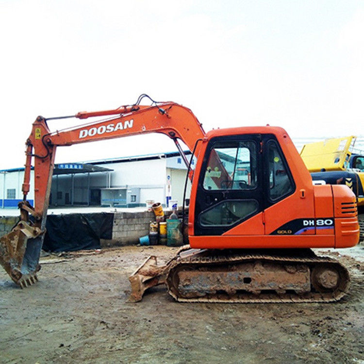 Tweedehands 8 ton doosan DX80 graafmachine Gebruikt 80 model mini project duty DX80 te koop