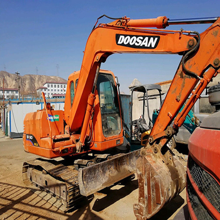 Tweedehands 8 ton doosan DX80 graafmachine Gebruikt 80 model mini project duty DX80 te koop
