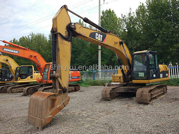 Gebruikte graafmachine CAT320 in goede staat te koop