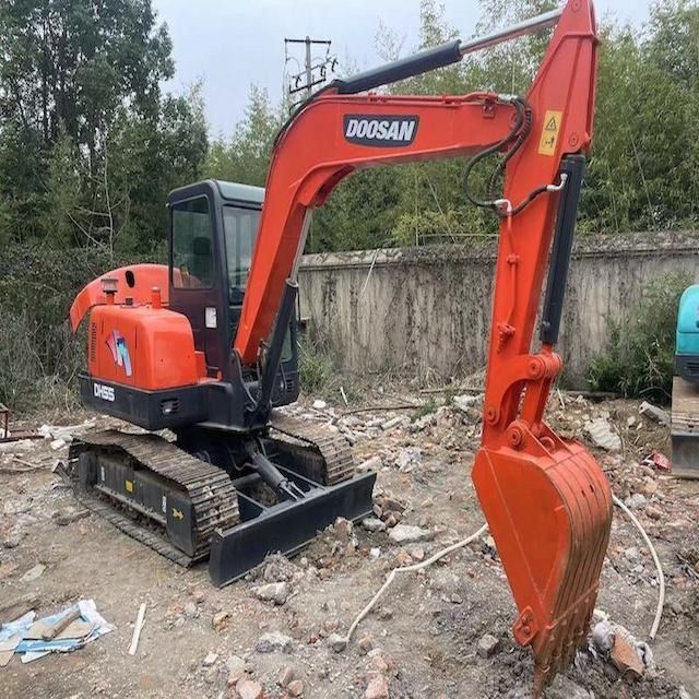 80% nieuwe gebruikte graafmachine Doosan 55 graafmachine Korea Tweedehands gebruikte graafmachine goede prijs