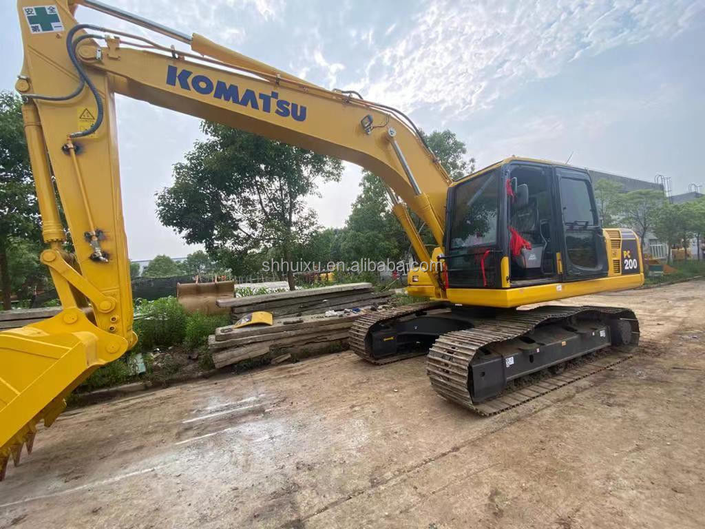 Komatsu Tweedehands hydraulische kruipgraver van goede kwaliteit Gebruikte graafmachine Japanse oorsprong gebruikte komatsu pc200-8 graafmachine Komatsu Graafmachine
