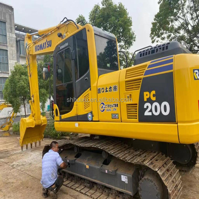 Komatsu Tweedehands hydraulische kruipgraver van goede kwaliteit Gebruikte graafmachine Japanse oorsprong gebruikte komatsu pc200-8 graafmachine Komatsu Graafmachine