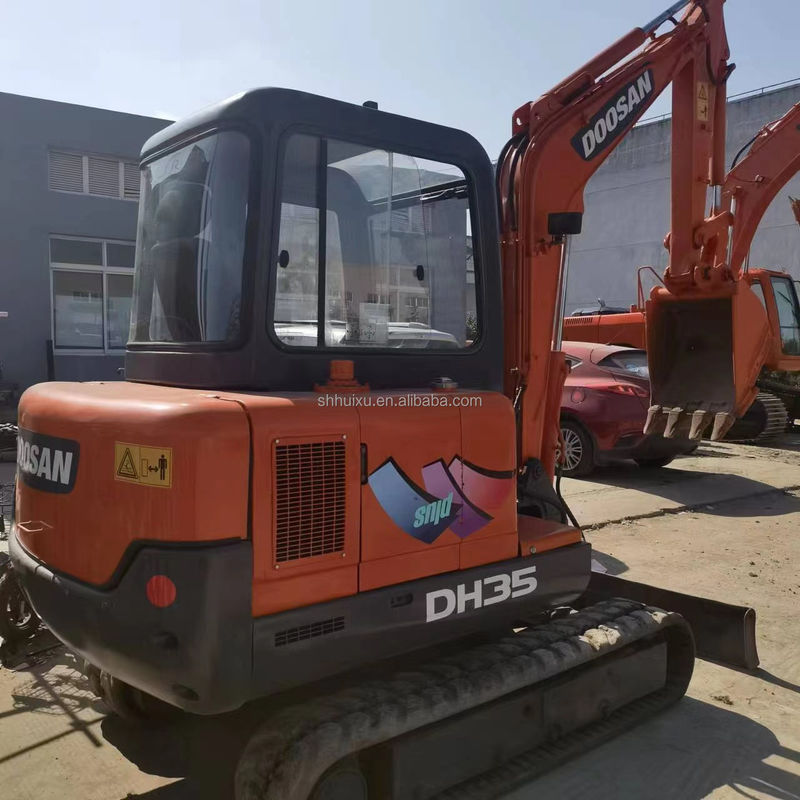Doosan warmverkoop Gebruikte originele Doosan DH35 graafmachine,Doosan mini graafmachine met dozerblad,Doosan DH35 DH55 DH60 DH70 DH80 DX80 DX75 in voorraad