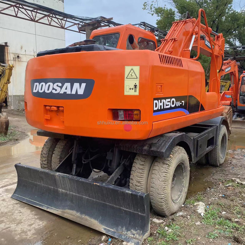 Doosan Warm verkoop Warm verkoop Tweedehands Doosan DH150 W-7 Gebruikte graafmachine in goede staat Wielgraafmachine.