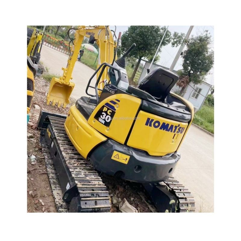 Gebruikte hydraulische graafmachine komatsu30, tweedehands graafmachine KOMATSU30 goede kwaliteit met goedkope prijs te koop