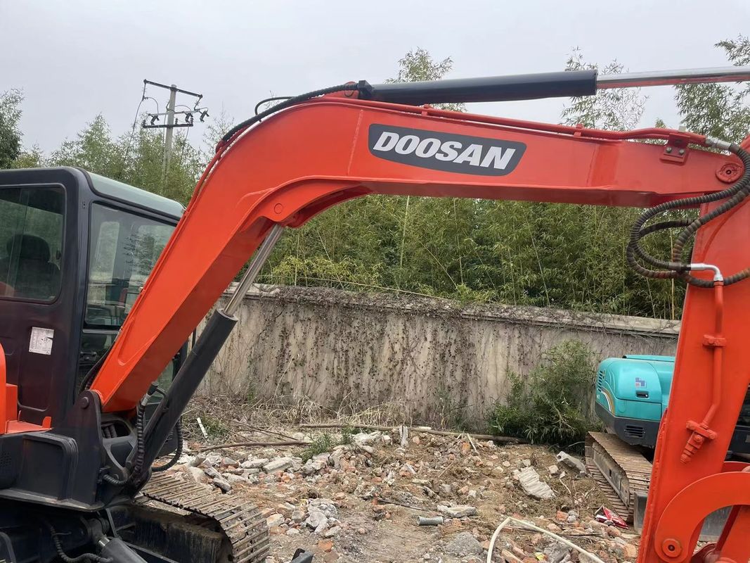 Mini crawler hydraulische graafmachine Doosan 55 kleine graver gebruikte machines tweedehands compacte graafmachine mini graver prijs