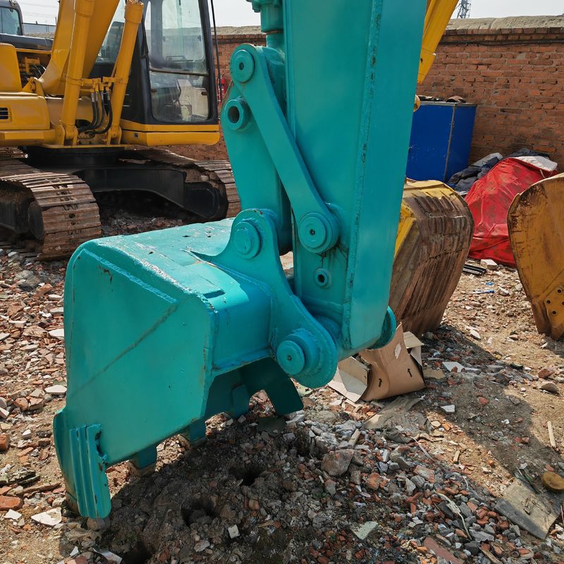 Gebruikte graafmachine kobelco 135 / originele kleur
