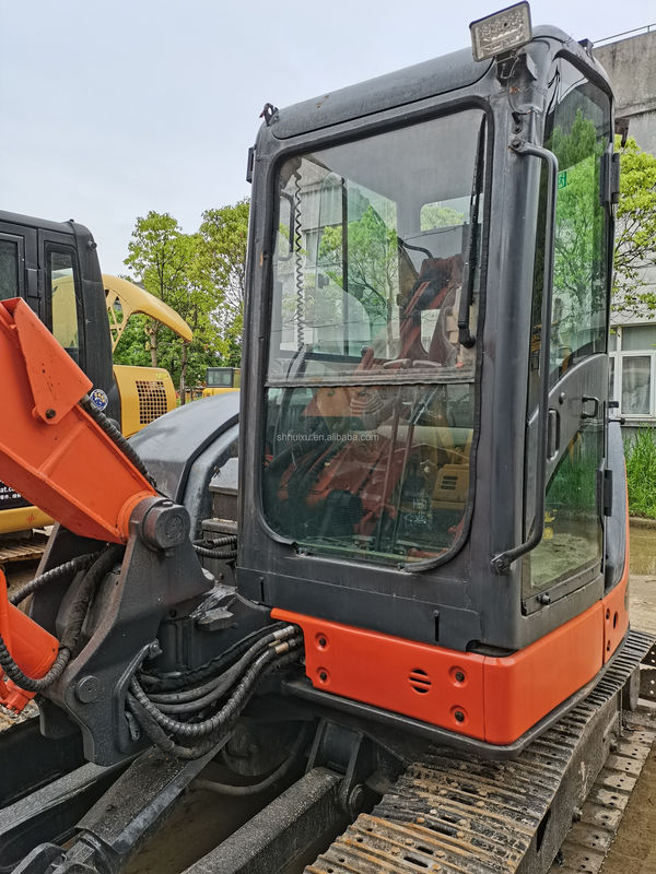 Hitachi in voorraad Leuke kwaliteit Hitachi ZX65 Tweedehands hydraulische kruipergraver/Gebruikte minigraver Hitachi ZX65 Goedkope prijs