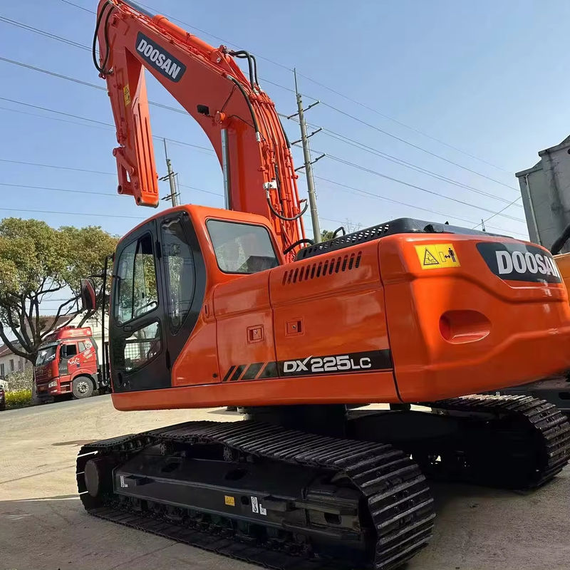 Originele verf en staat Tweedehands graafmachines Doosan DX225LC Te koop