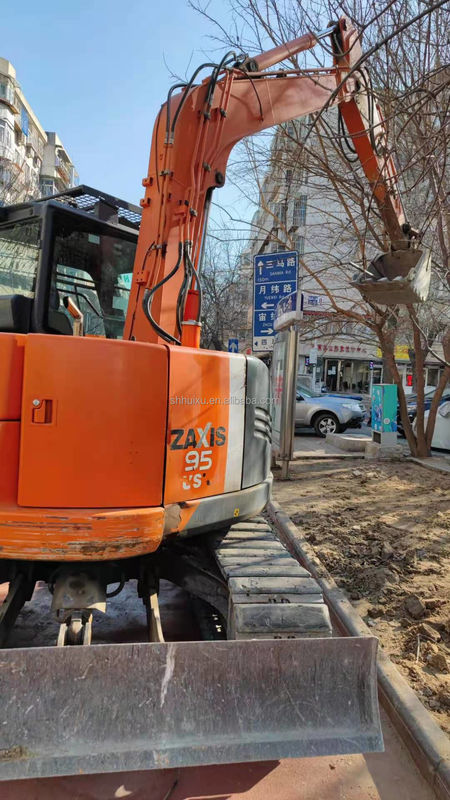 Hitachi Warme verkoop Gebruikte mini graafmachine Hitachi ZX75 goedkope prijs Leuke kwaliteit Tweedehands hydraulische graafmachine