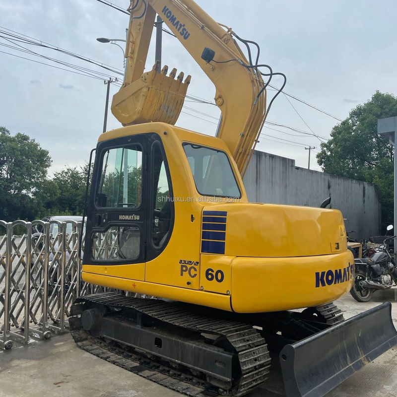 Kruipgraver Komatsu PC60 6 ton gebruikte hydraulische hoge kwaliteit/tweedehands mini graver Komatsu PC60 Japanse oorsprong goedkope prijs Komatsu Graver