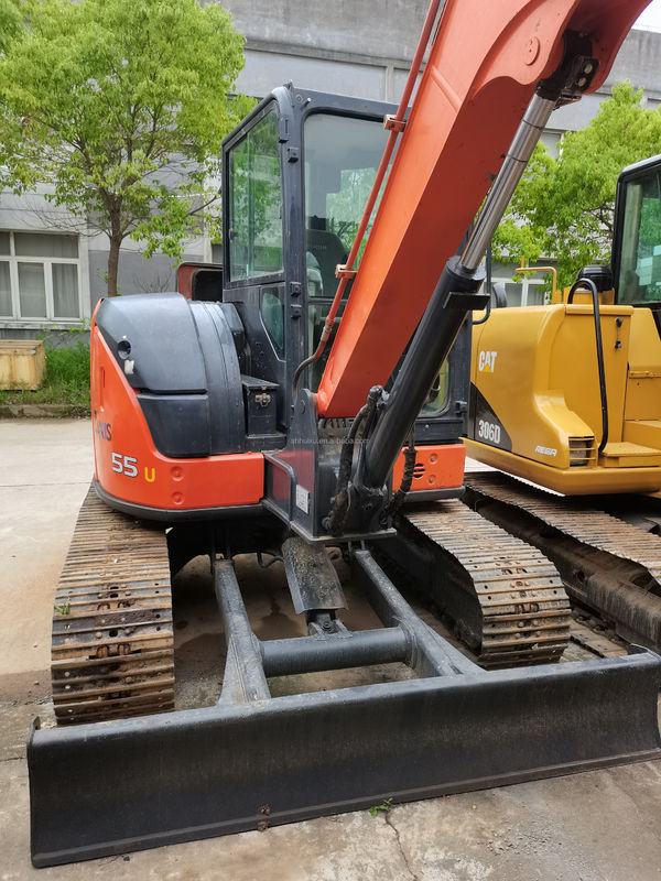 Hitachi in voorraad Uitstekende kwaliteit Hitachi ZX55U Tweedehands hydraulische kruipergraver/gebruikte minigraver Hitachi ZX55U Goedkope prijs