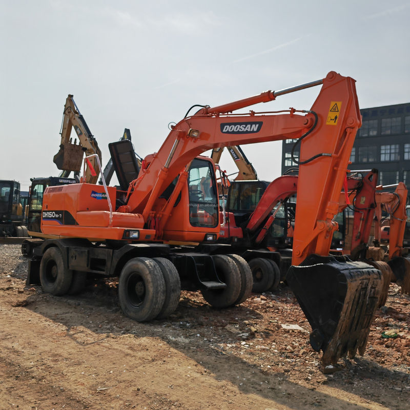 90 Nieuwe excavator tweedehands DOOSAN DH150W-7 Gebruikte 4 wielen graver