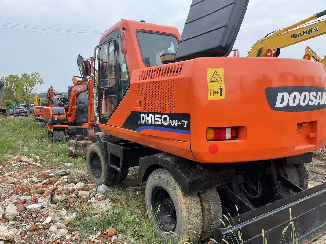90 Nieuwe excavator tweedehands DOOSAN DH150W-7 Gebruikte 4 wielen graver