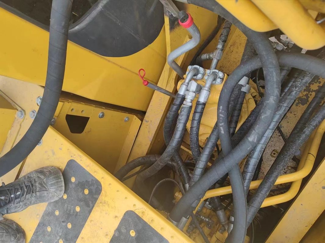 25.6TON Gebruikte komatsu PC 200 graafmachine/bijna nieuw/tweedehands komatsu PC 200-5 middelgrote graafmachine