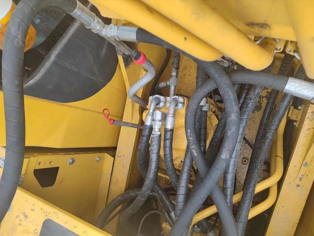 25.6TON Gebruikte komatsu PC 200 graafmachine/bijna nieuw/tweedehands komatsu PC 200-5 middelgrote graafmachine