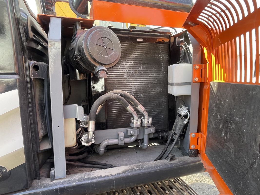 HITACHI 120 Gebruikte graafmachine voor een lage prijs te koop