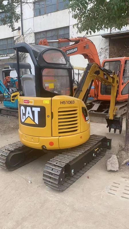 Gebruikte wandelende graafmachine CAT302.5 zonder bestuurder cabine tweedehands graafmachine mini graafmachines te koop gebruikte mini graafmachines verkoop