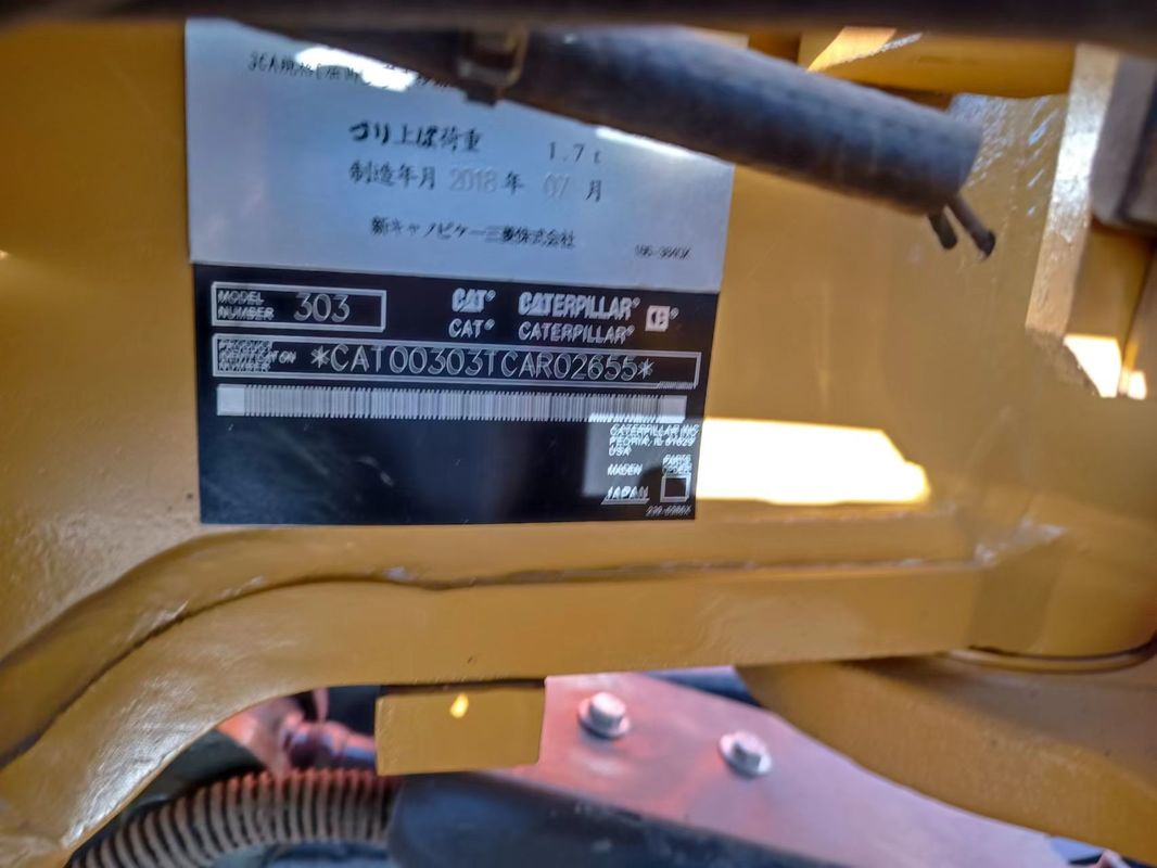 Gebruikte mini graafmachine CAT303 zonder bestuurder cabine hand aarde graver China mini graver