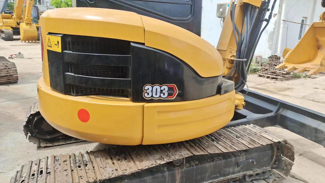 Gebruikte mini graafmachine CAT303 met bestuurder cabine hand aarde graver China mini graver