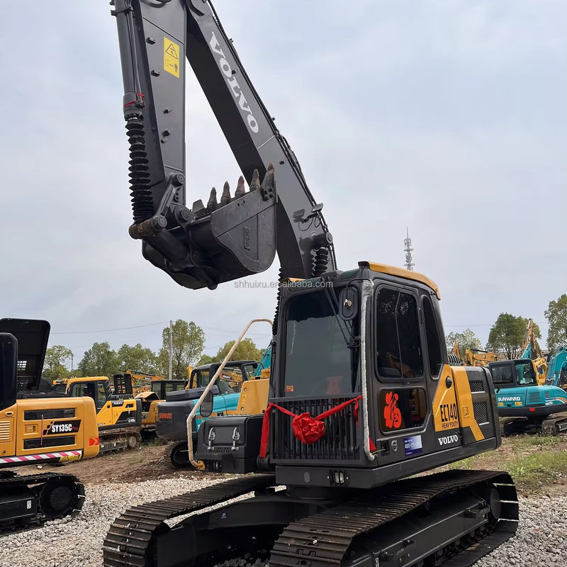 Gebruikte graafmachine Volvo 140 Graafmachine tweedehands 14000KG 0,19m3 Emmercapaciteit
