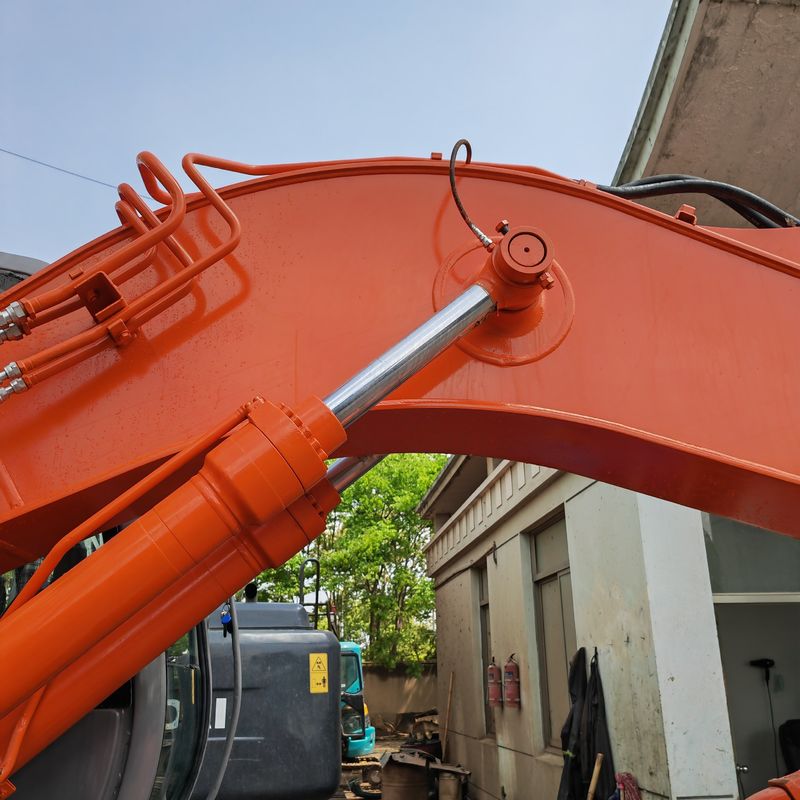 Hitachi in voorraad 90% tweedehands Hitachi zx135/gebruikte graafmachine Hitachi zx135 te koop
