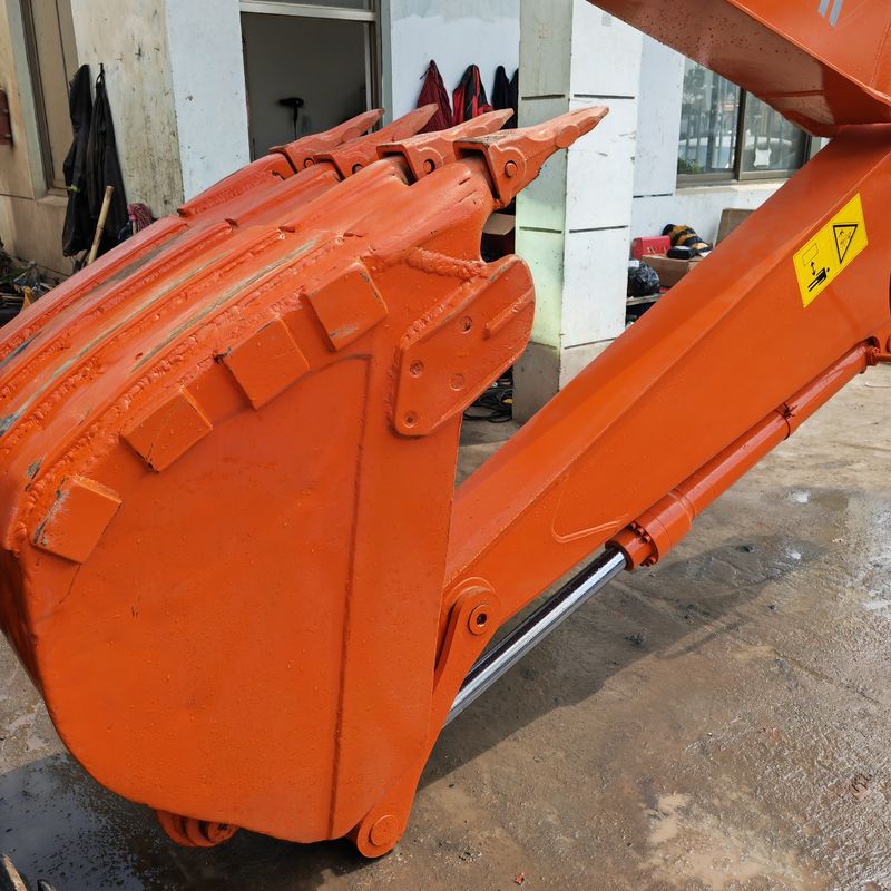 Hitachi in voorraad 90% tweedehands Hitachi zx135/gebruikte graafmachine Hitachi zx135 te koop