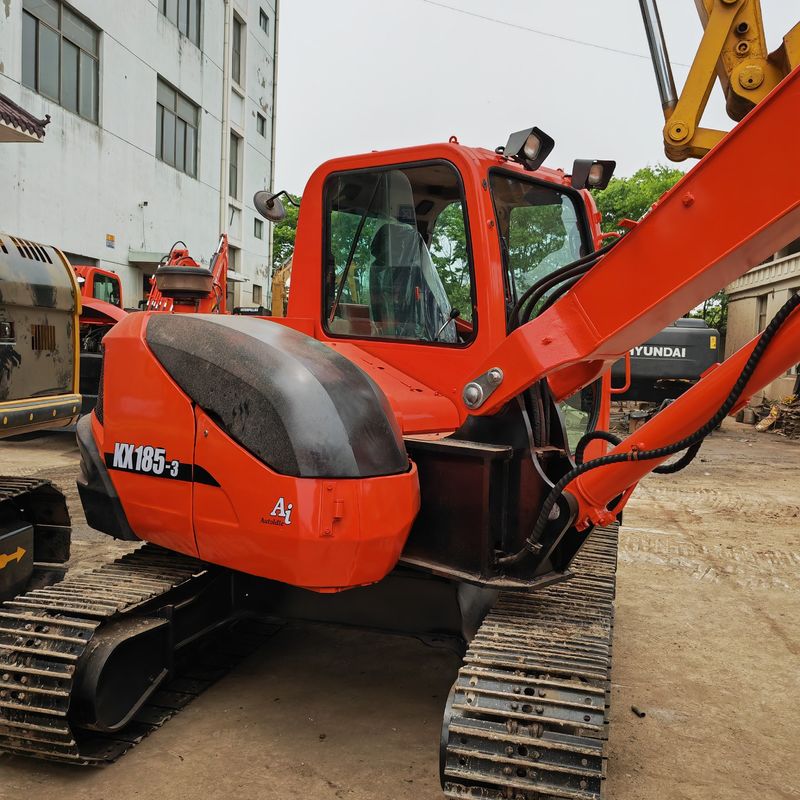 Gebruikte middengrote graafmachine kubota185/klaar voor verzending tweedehands graafmachine kubota 185 te koop