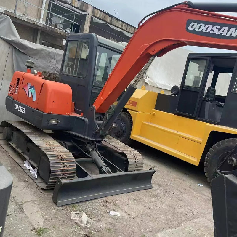 originele tweedehands Doushan DH55 graafmachine is in goede staat sterk en eenvoudig onderhoud