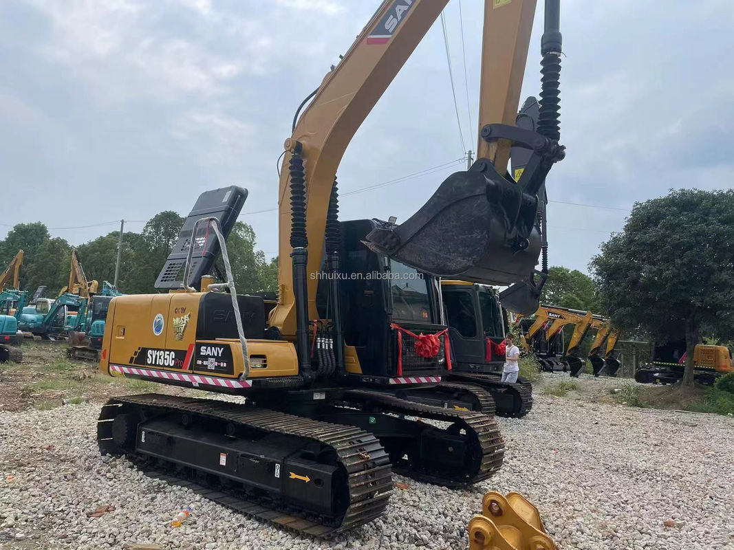 Hoog graafvermogen Originele motor Gele kleur Gebruikte Sany 135 13 Tonnen