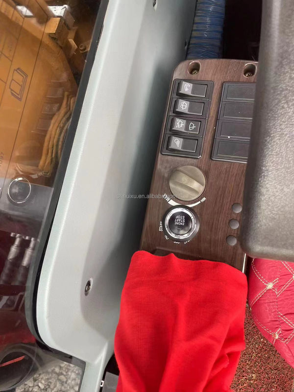 Hoog graafvermogen Originele motor Gele kleur Gebruikte Sany 135 13 Tonnen