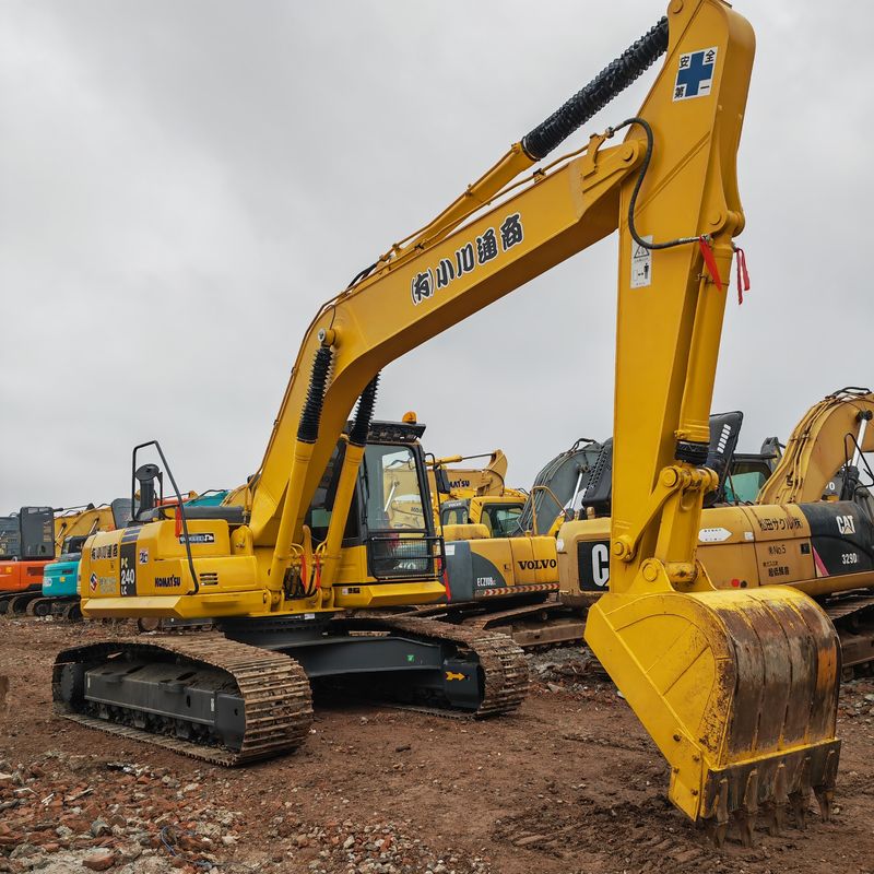 originele kleur tweedehands graafmachine Komatsu pc240 te koop met Leow prijs