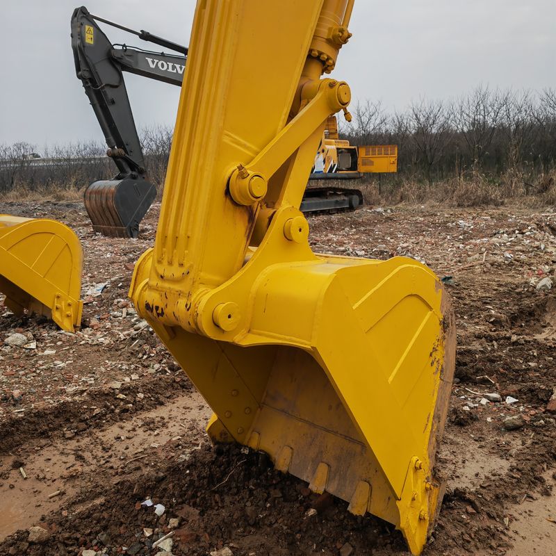 Gebruikte graafmachine grote graafkracht komatsu pc 220-8/second hand gebruikte graafmachine komatsu pc220-8 te koop