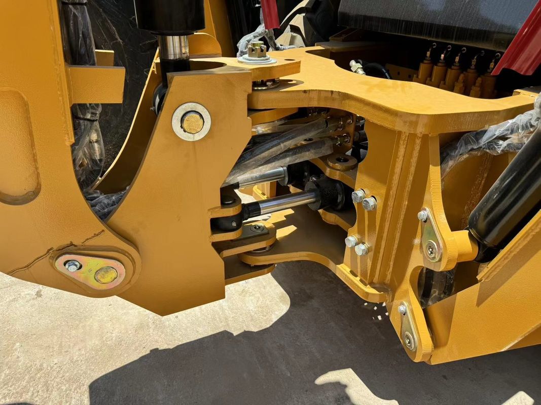 Gebruikte graafmachine Caterpillar CAT420F achterhaakjes druk aan beide uiteinden/ tweedehands Japan trekker motor in goede staat