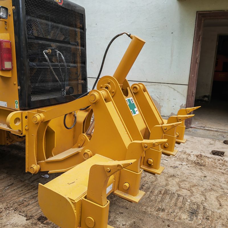Gebruikte graafmachine land leveller Caterpillar CAT140K roader machine tweedehands Japan trekker motor in goede staat