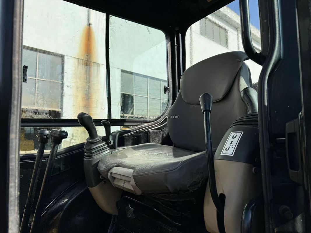 Bijna nieuw Japan gebruikte 3 ton mini graafmachine CAT303CR gebruikte kruiper Japanse gebruikte graafmachine prijs te koop