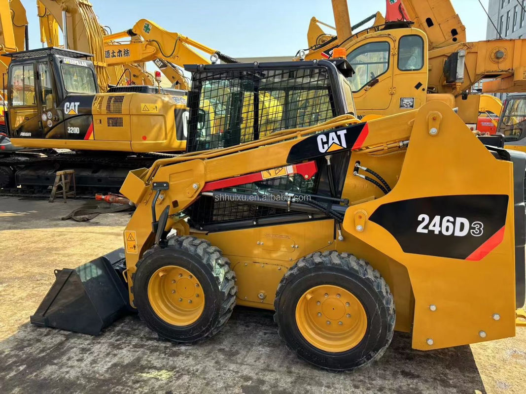 gebruikte glijmachine CAT 246D3 Caterpillar wielgraafmachine Japan originele wielgraafmachines