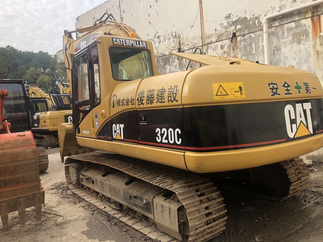 originele verf gebruikt graafmachine kat 320d in China Shanghai tweedehands kat 320d te koop