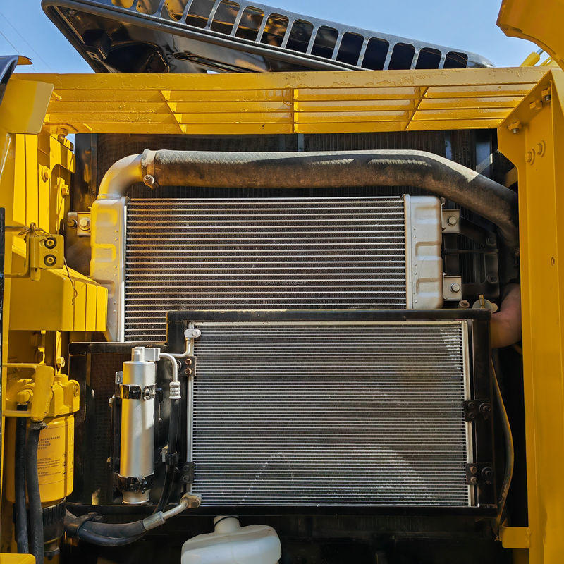 Gebruikte graafmachine cat320d/second hand originele kleur cat 320d te koop