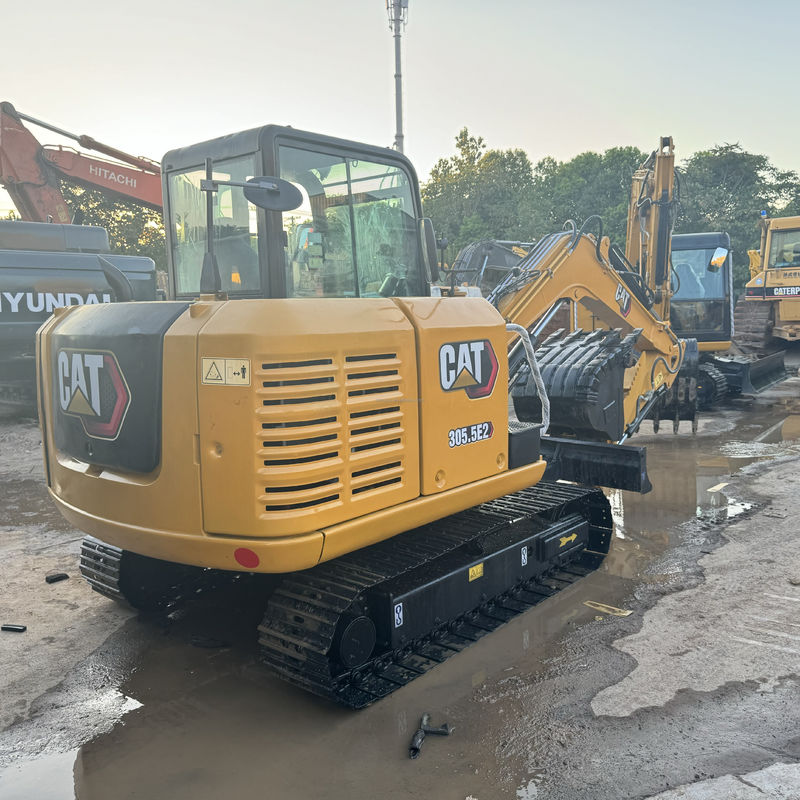 gebruikte graafmachine cat305.5e/seconde handgeel verf gebruikte kruipmachine cat305.5e te koop
