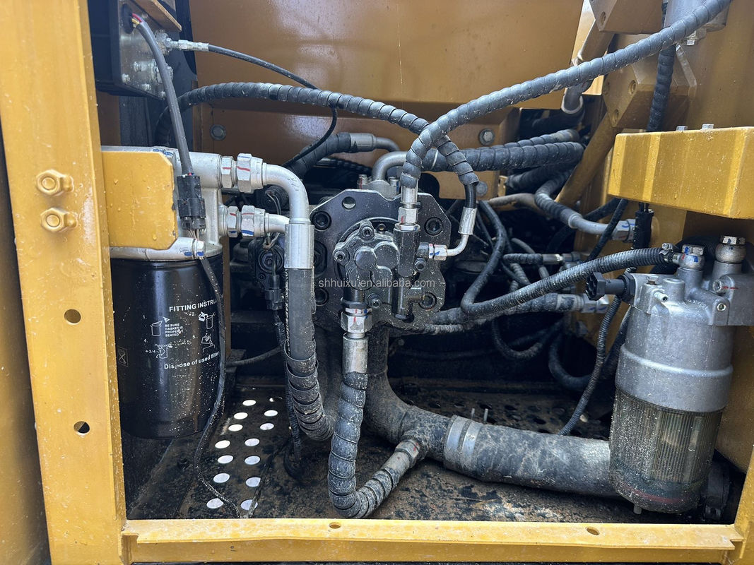 GEBRUIKT 13 TONNEN EXKAVATOR SANY 135 GEBRUIKT IN CHINA EXKAVATOR SANY ORIGINAAL SANY 135 MET EEN Goedkope Prijs