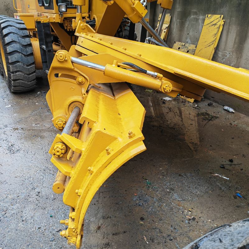 Gebruikte garderobe machine cat 140k/second hand bouwmachines cat 140k met lage prijs prijs te koop